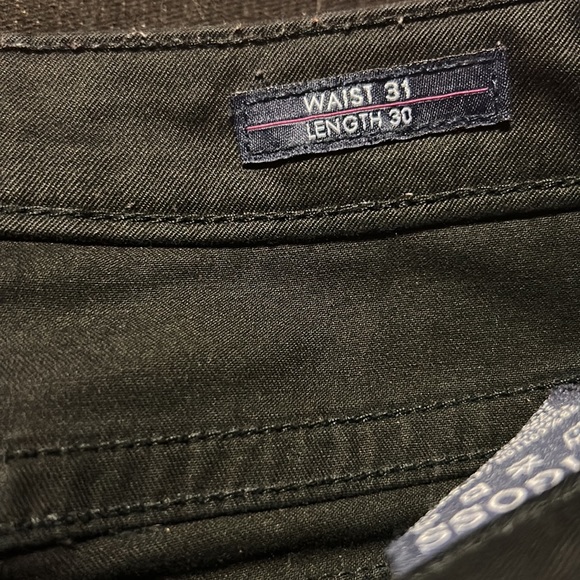 Vigoss “The New York” Skinny Jeans - Picture 4 of 10